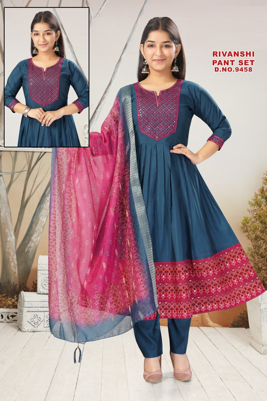 Riyanshi Pant Set 9458