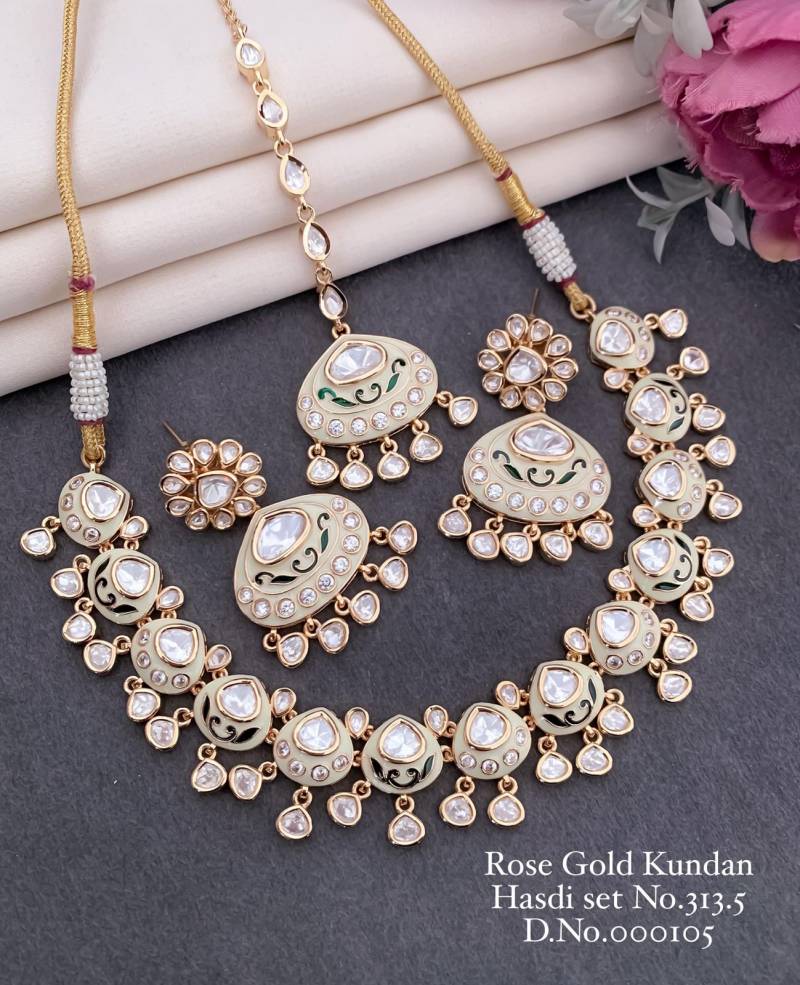 Rose Gold Kundan Hasdi Set 1