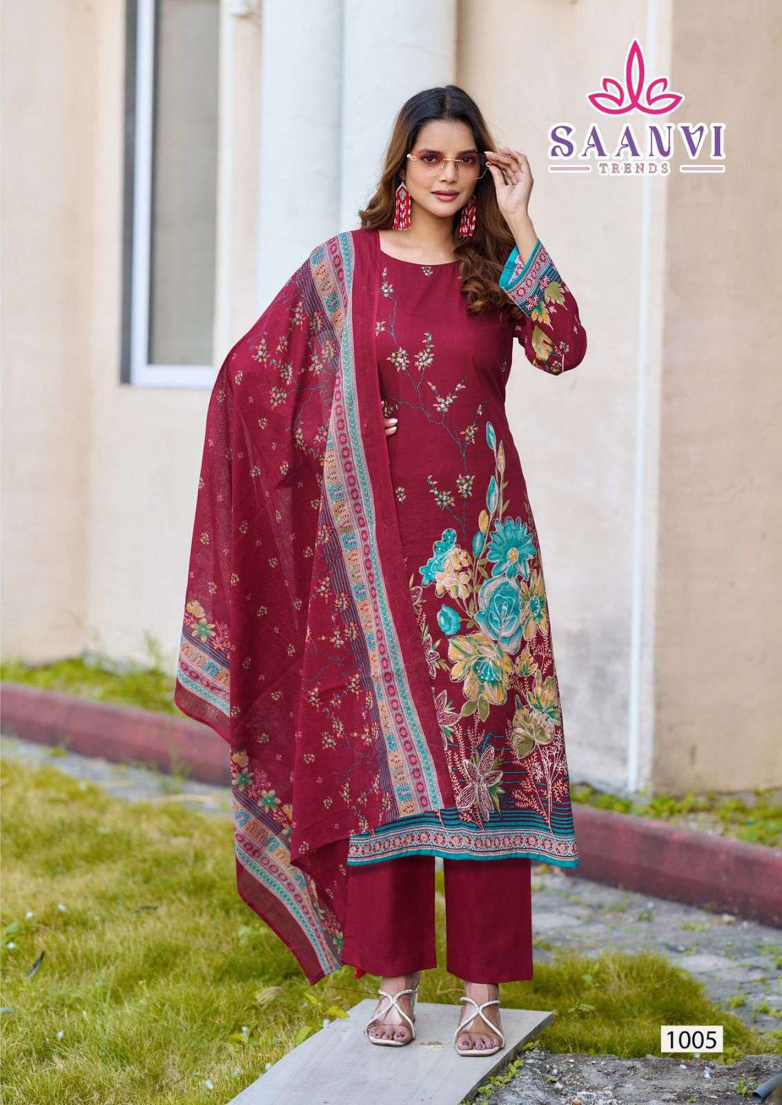Saanvi Trendz Nazakat Vol-01