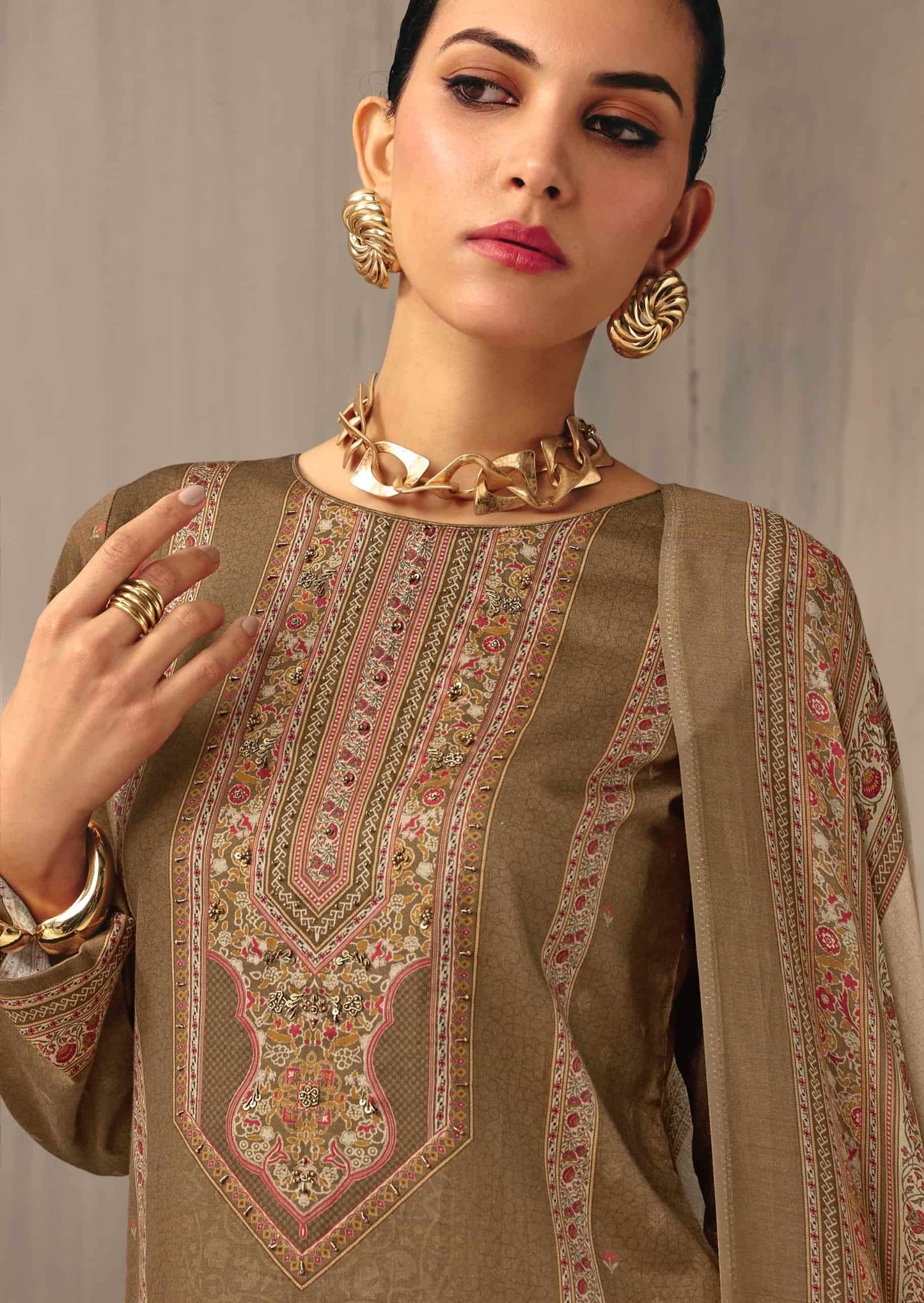 Sadhana Fashion Zeya