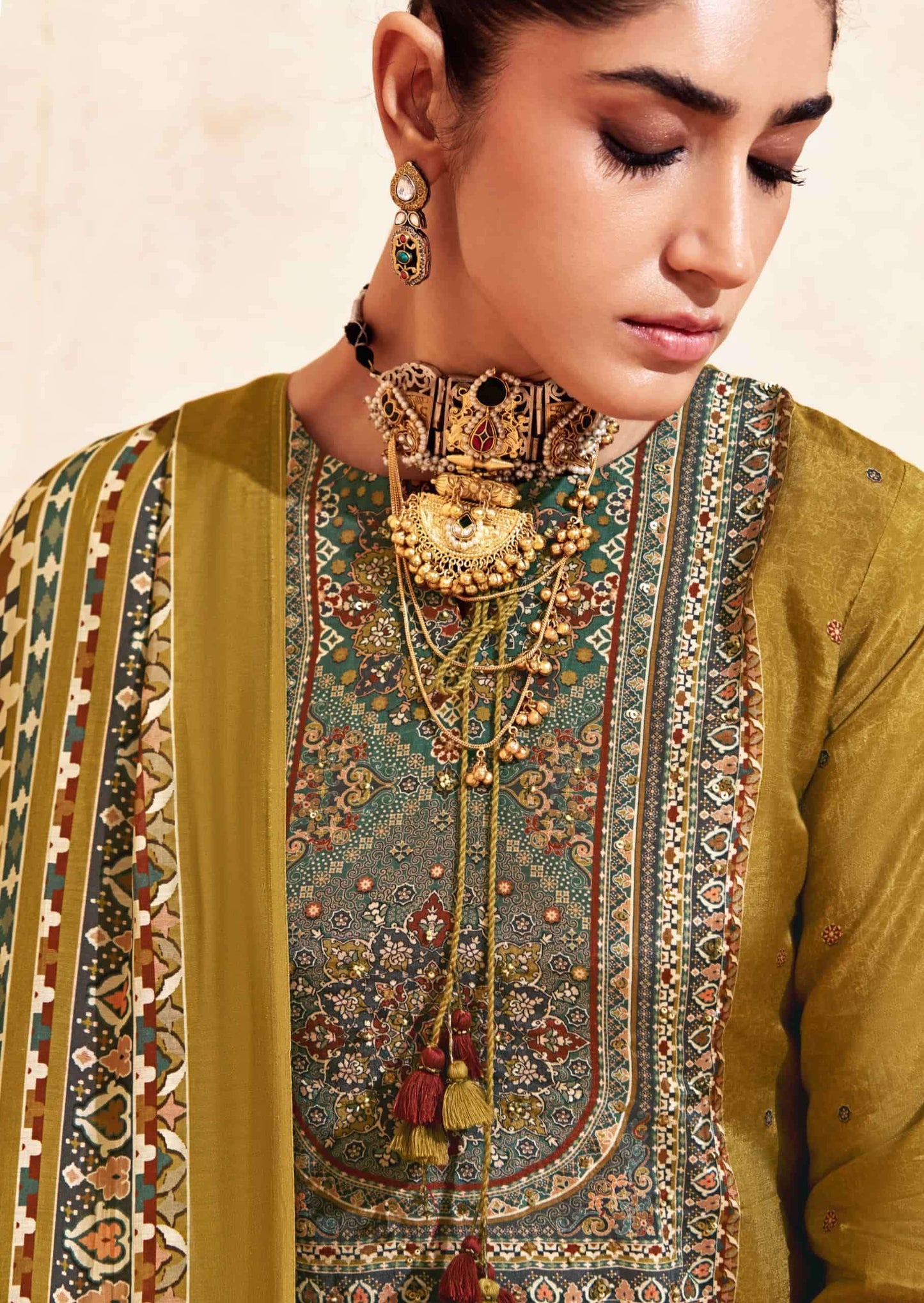 Sadhana Fashion Zainab