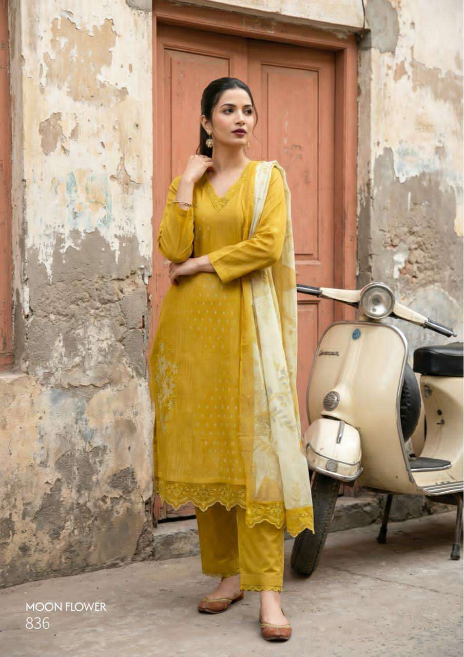 Sahiba Moon Flower