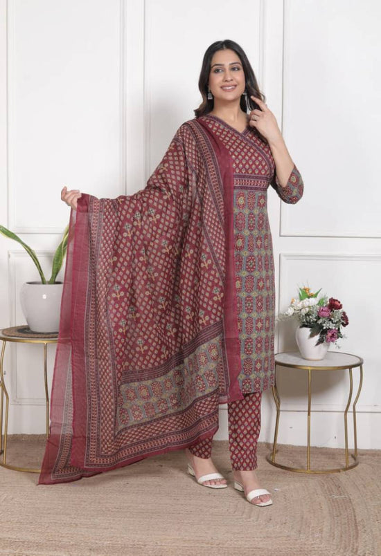 Saina Vol 4