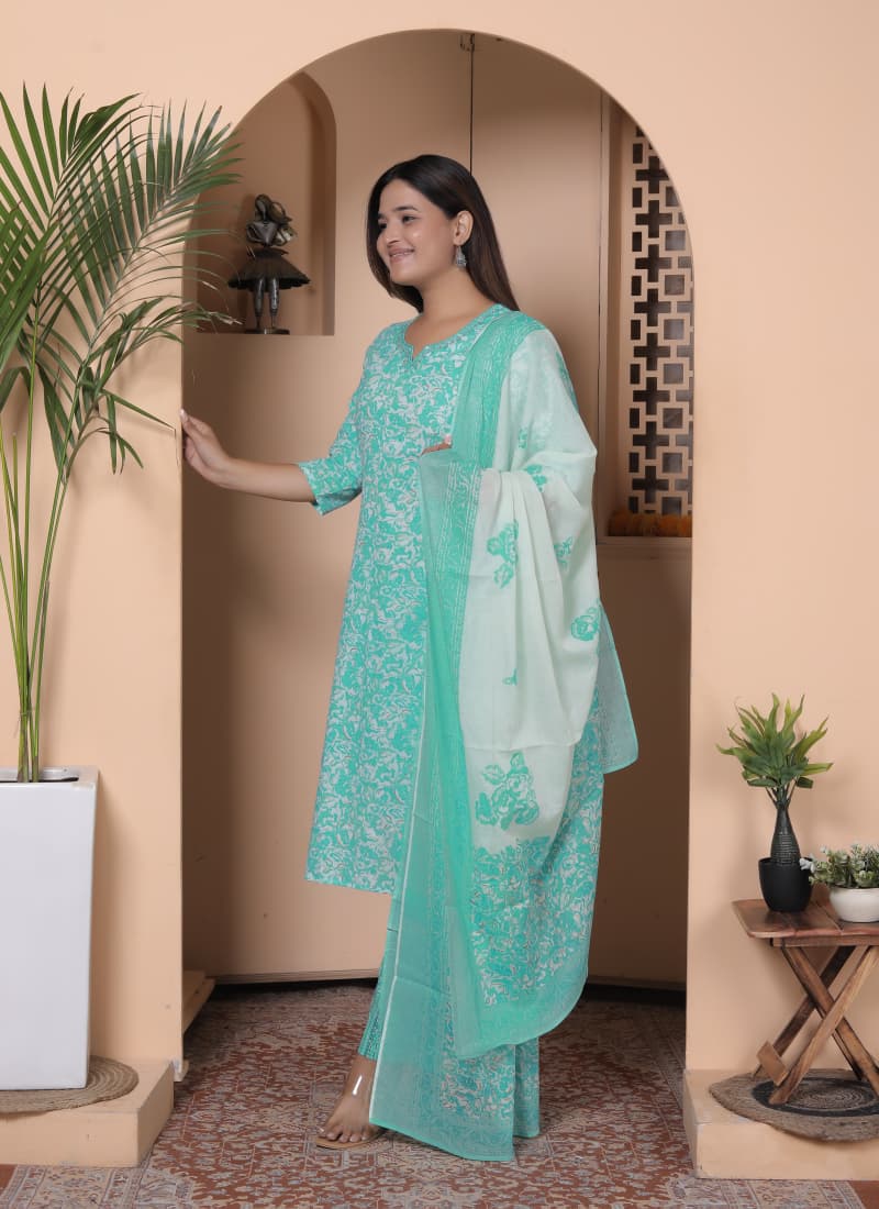 Saina Vol 4