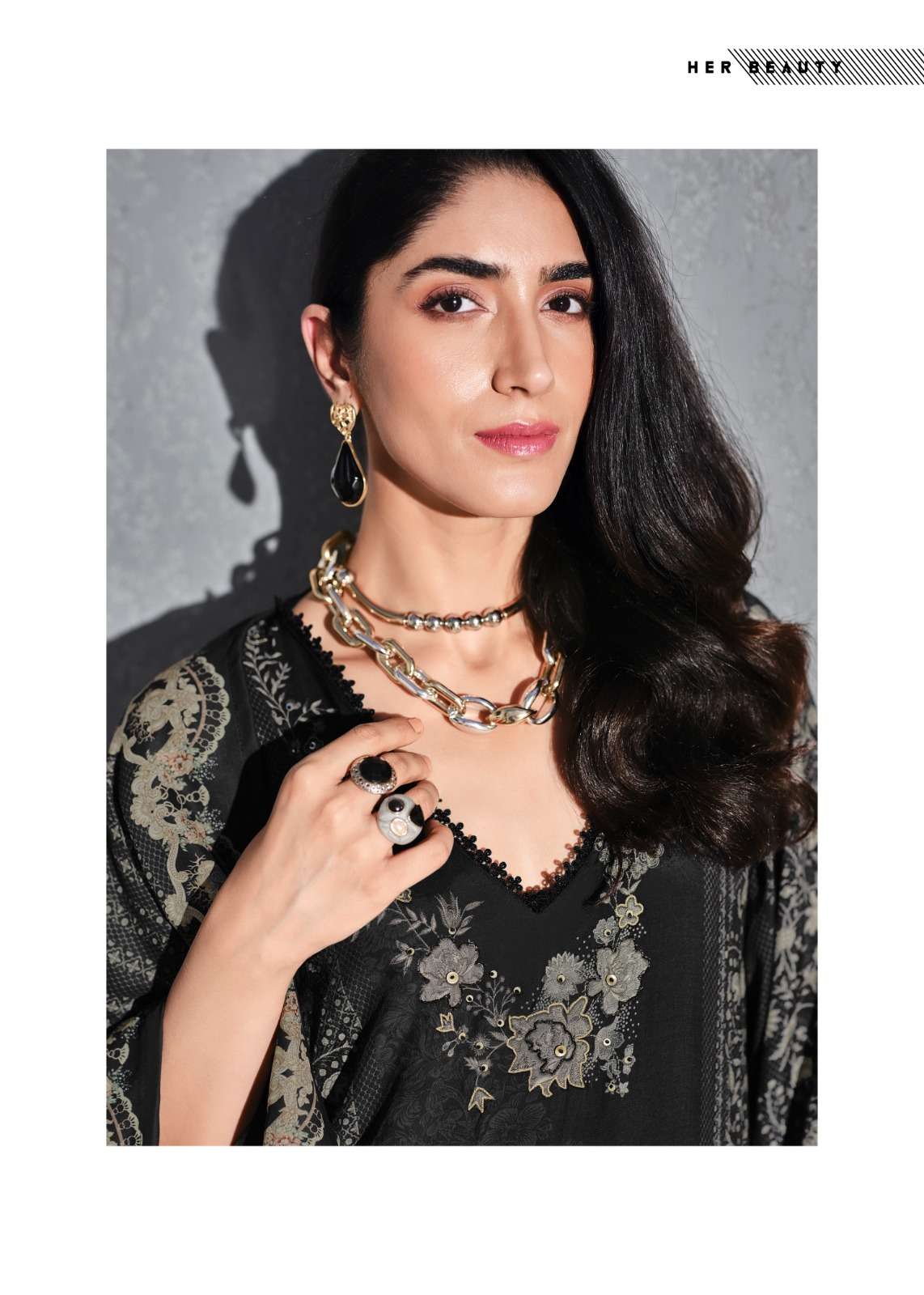 Sanaz Niloufer Viscose Muslin Dress Material - Amrah Wholesale