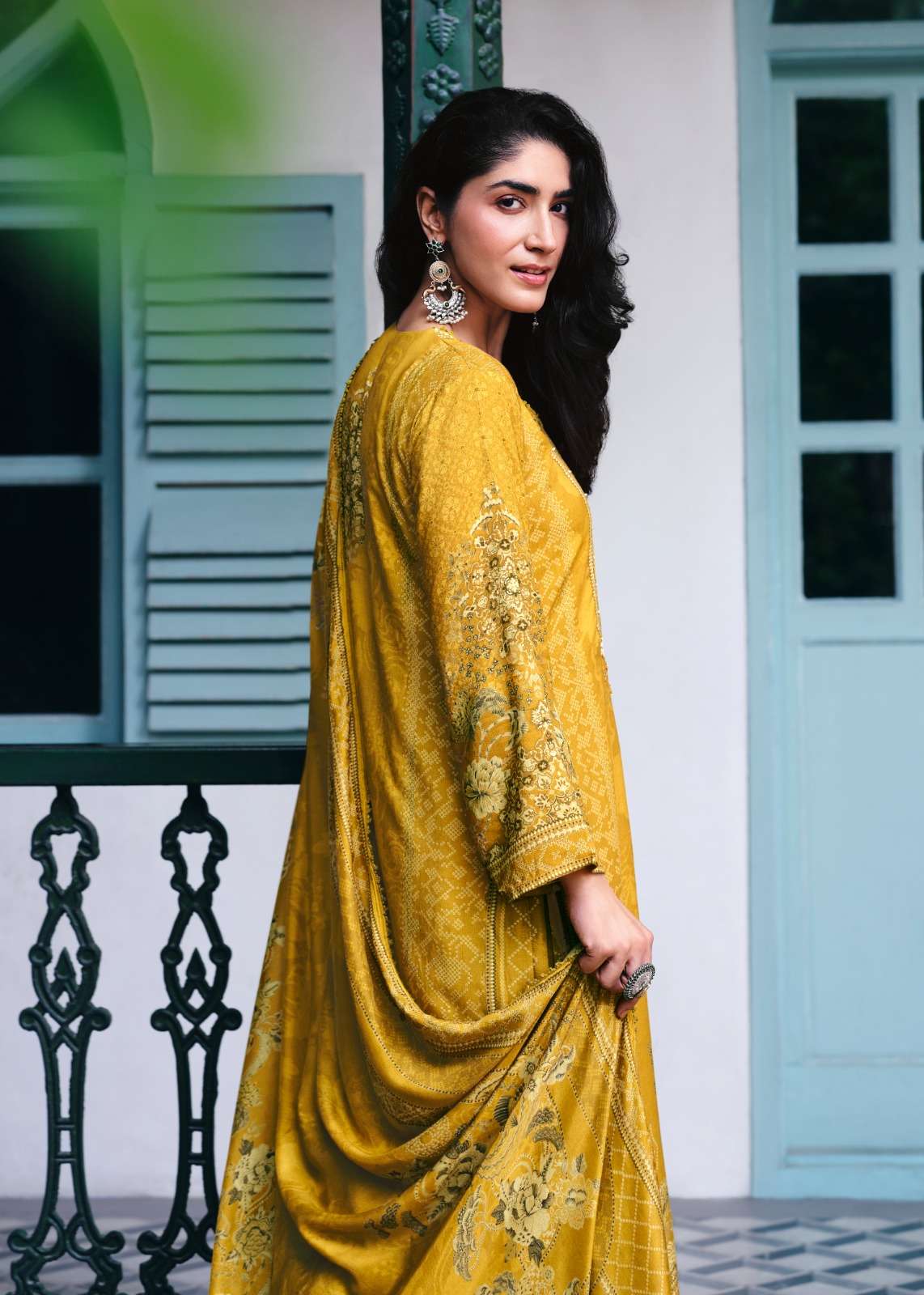 Sanaz Saanjh Viscose Pashmina Digital Printed Dress Material