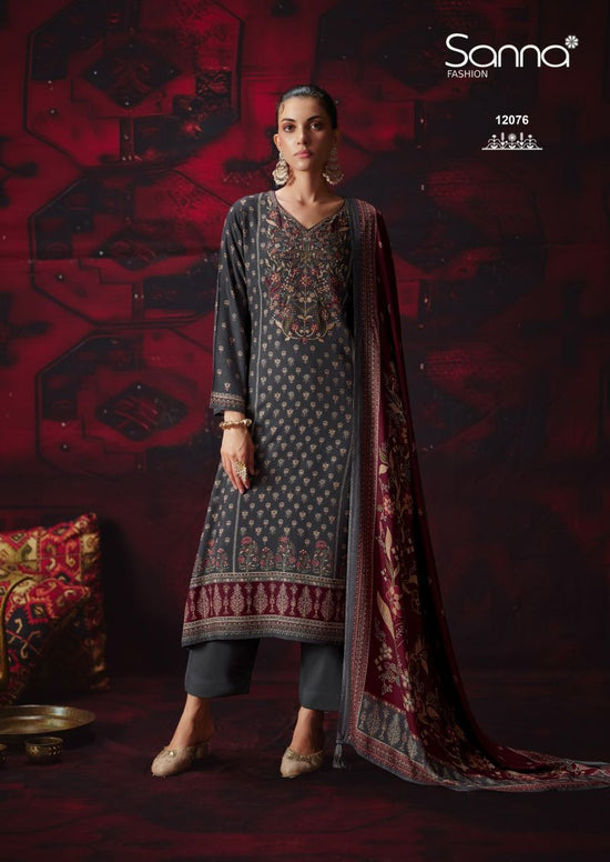 Sanna Khwaab Viscose Pashmina Digital Print Khatli Work Suit