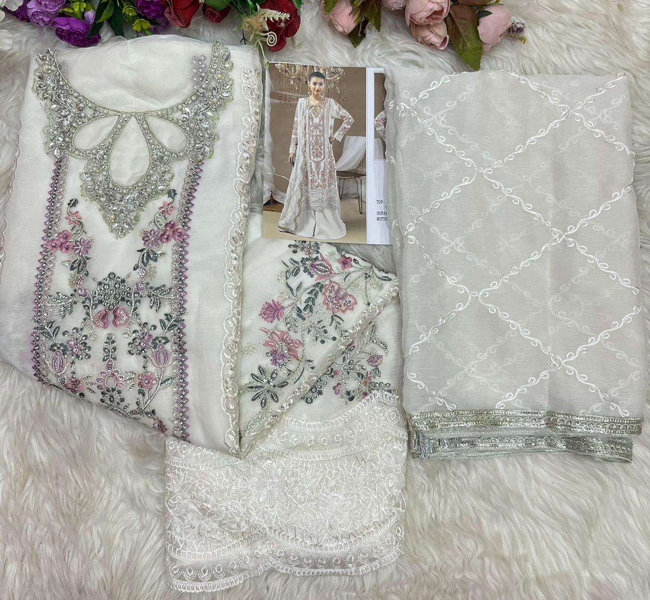 Shree Fab SF - 5581 Pakistani Suit Wholesale Catalogue - Amrah Wholesale