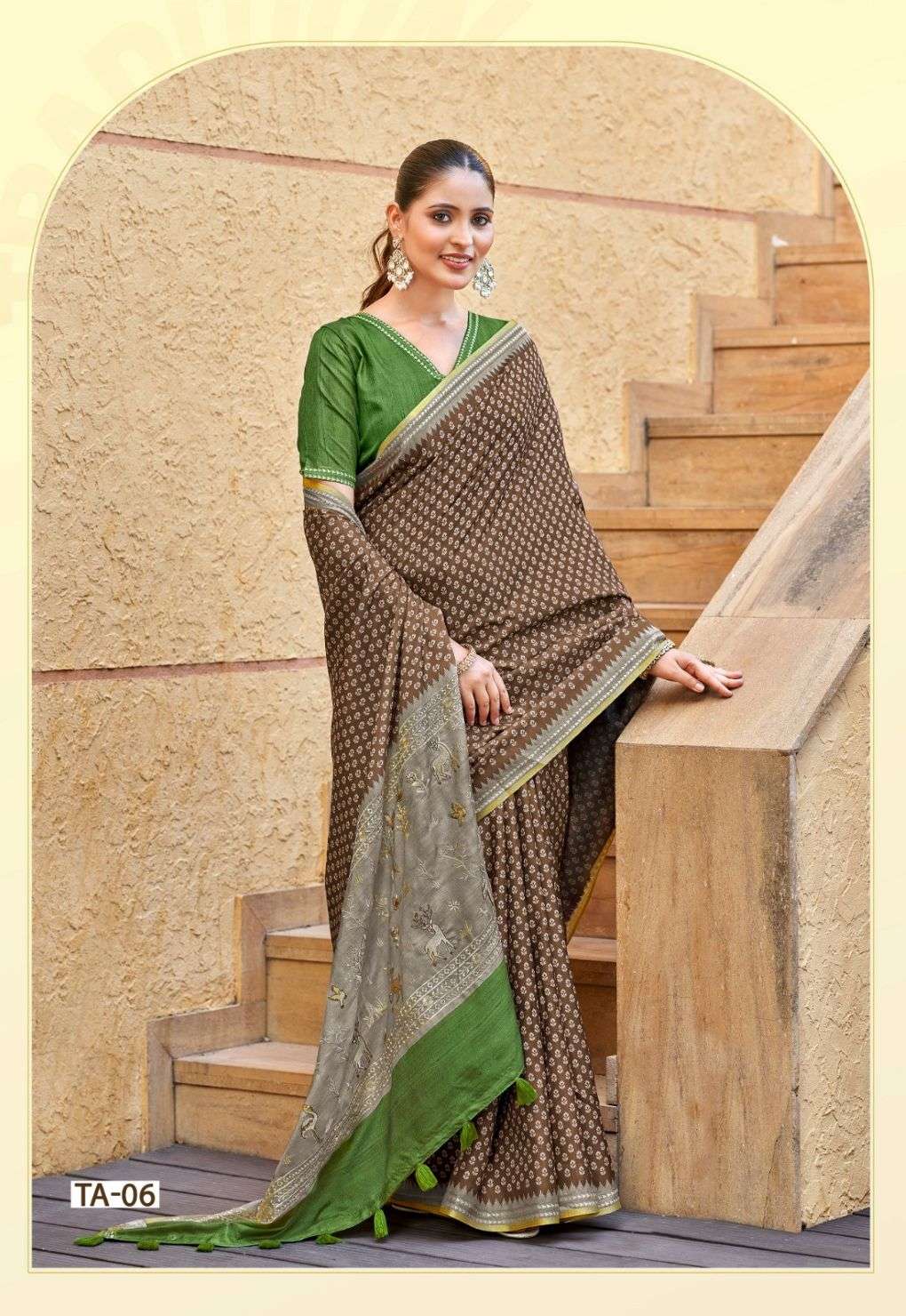 SHREYANS FASHION Thimka Art Silk Heavy Work Saree