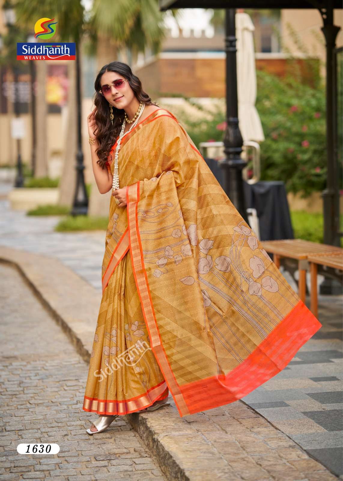 Siddhanth Weaves Pipali Printing Cotton Printed Saree - Amrah Wholesale