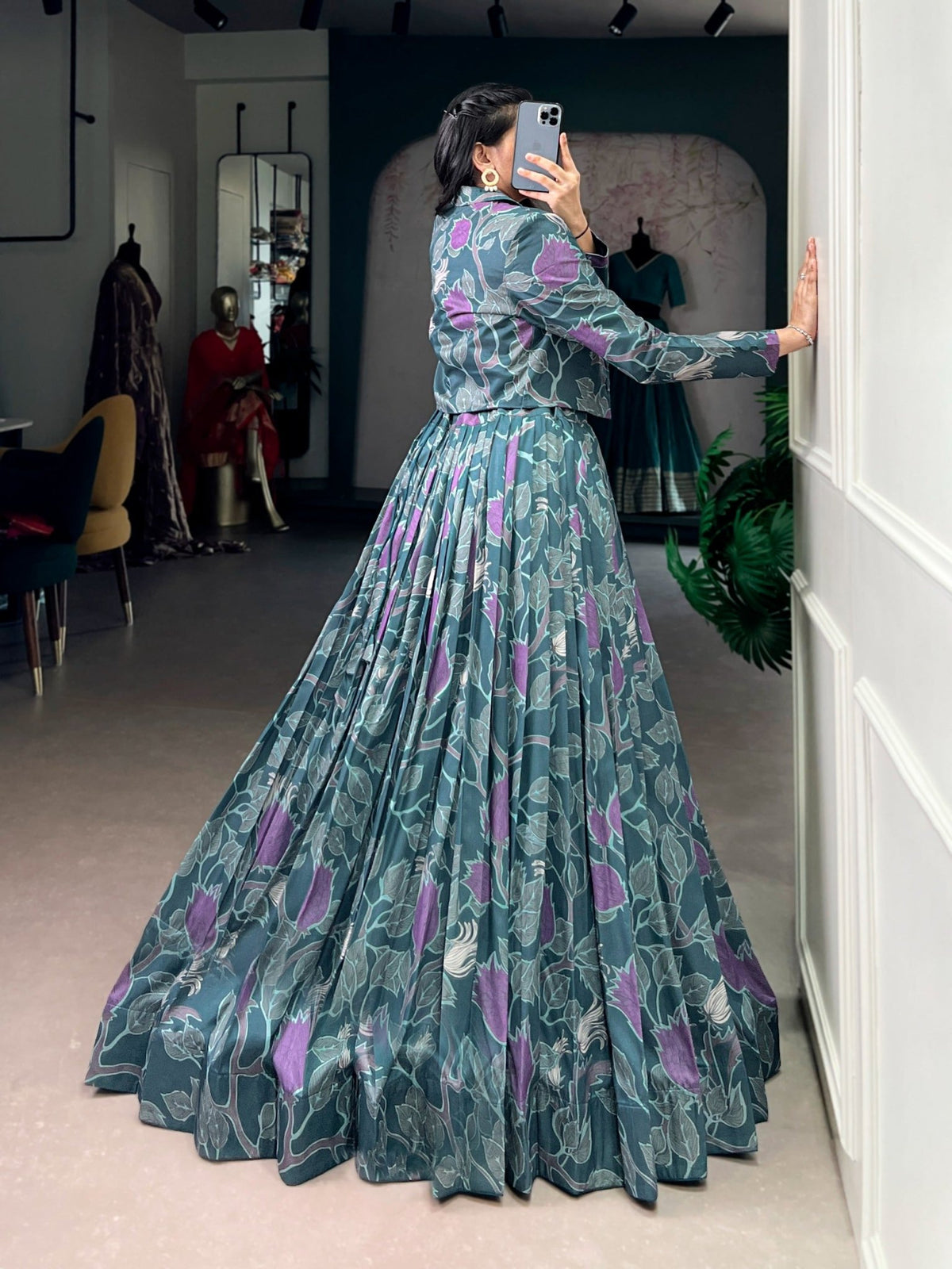 Amrah Taraa L 1115 Indo Western - Amrah Wholesale