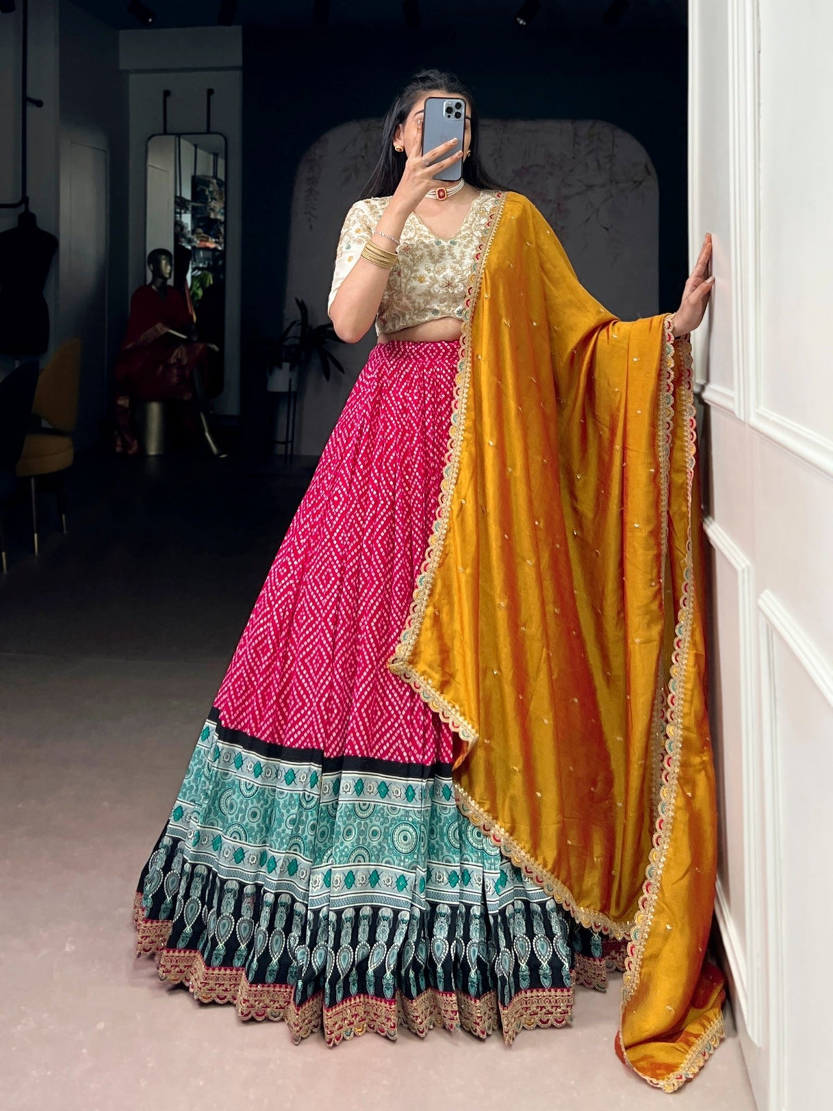 Taraa L 1416 Lehenga Wholesale Catalogue - Amrah Wholesale