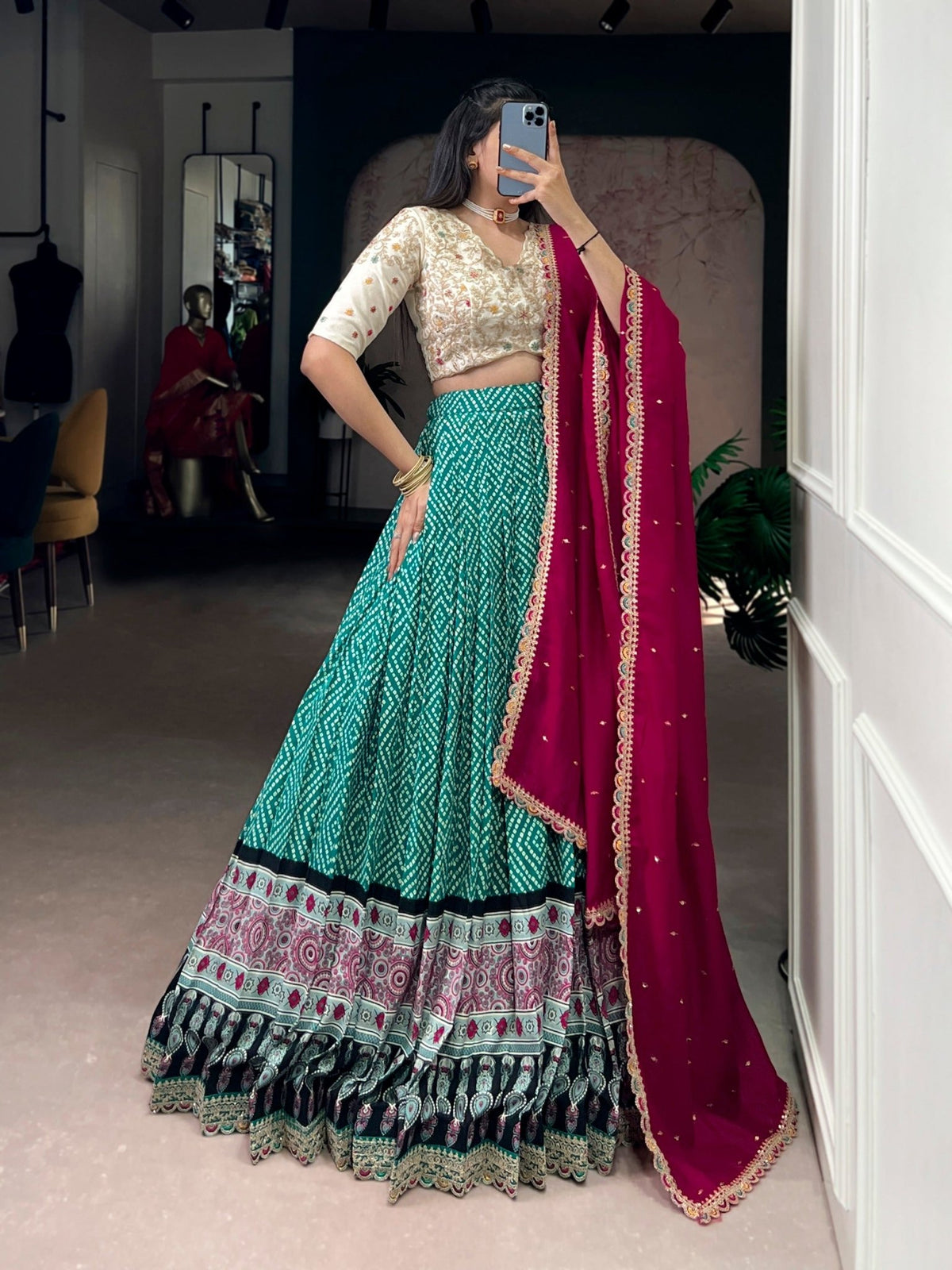 Taraa L 1416 Lehenga Wholesale Catalogue - Amrah Wholesale