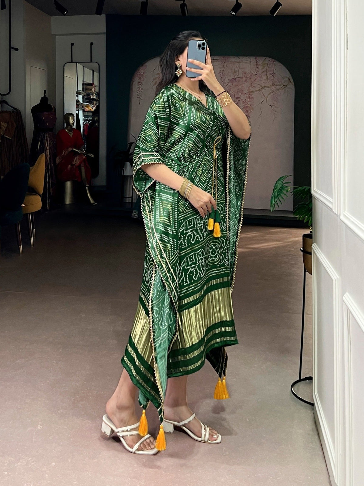 Taraa L 3001 Indo Western Wholesale Catalogue - Amrah Wholesale