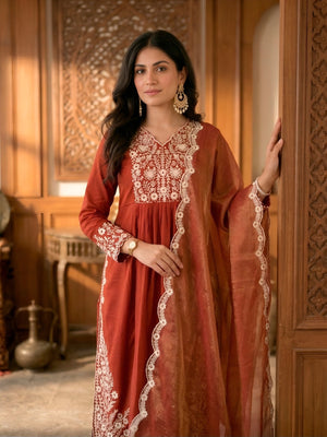 Taraa L 3031 Kurti Pant Dupatta Set - Amrah Wholesale
