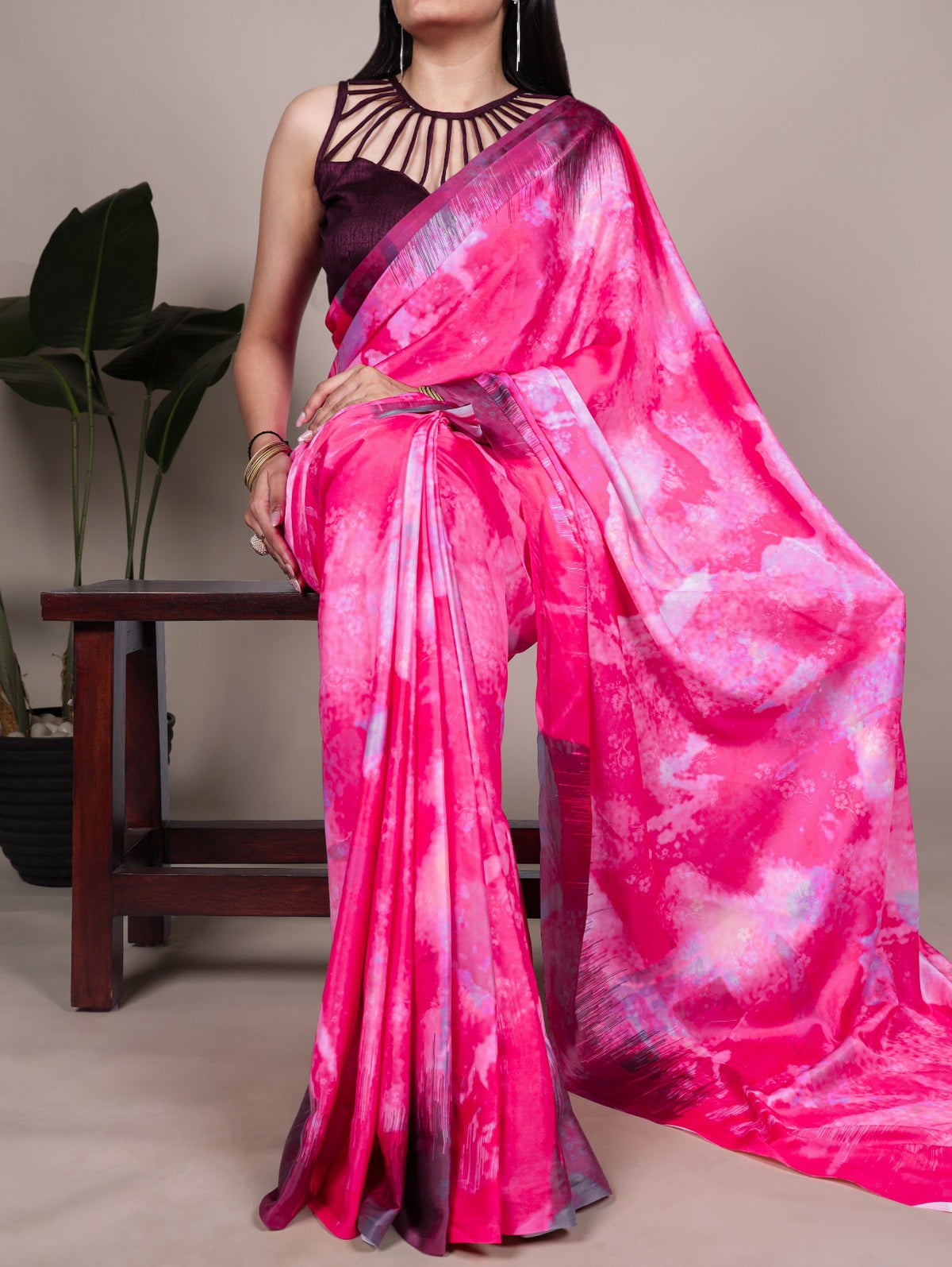 Amrah Wholesale Taraa L 7003 Saree Wholesale Catalogue