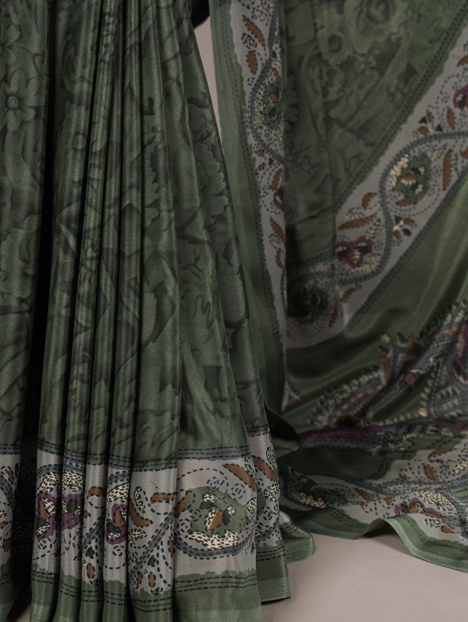 Taraa L 7056 Saree Wholesale Catalogue - Amrah Wholesale