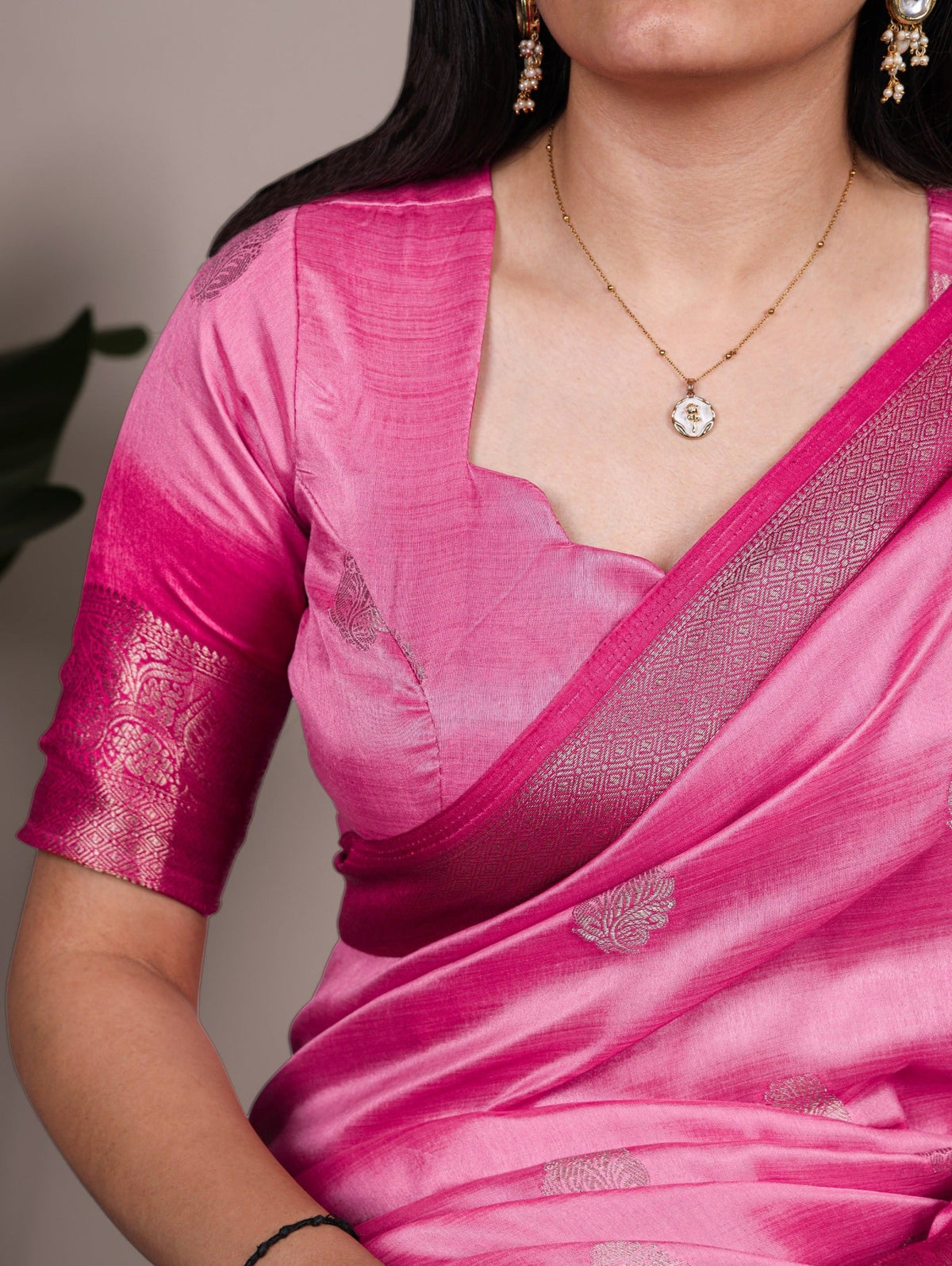 Taraa L 7909 Rumali Silk Saree - Amrah Wholesale