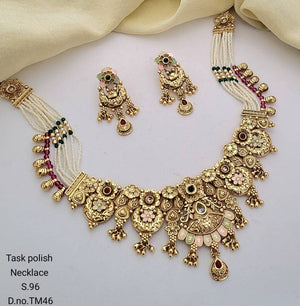 Task Polish Necklace 3