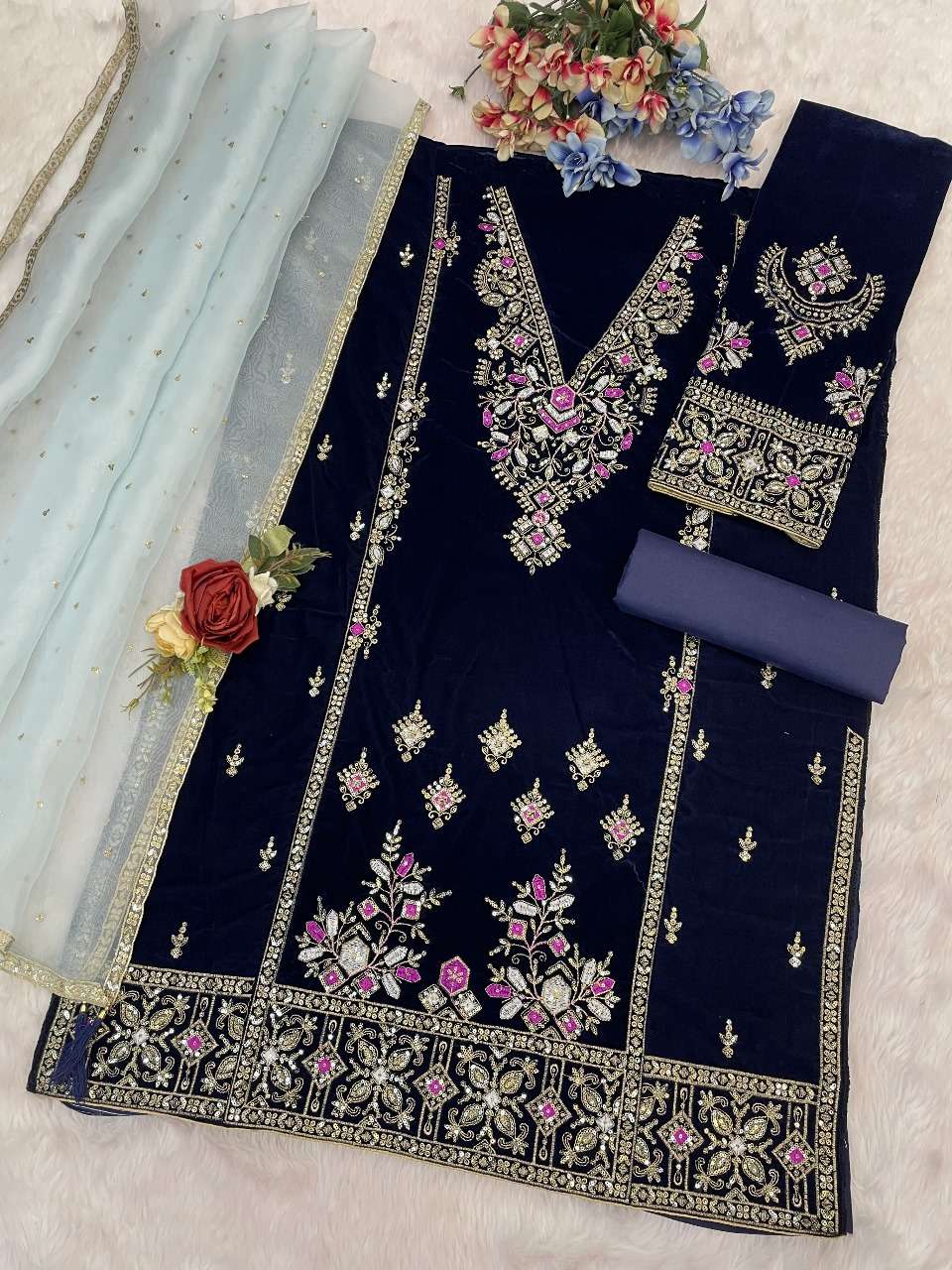 Tawakkal Fabrics 1320
