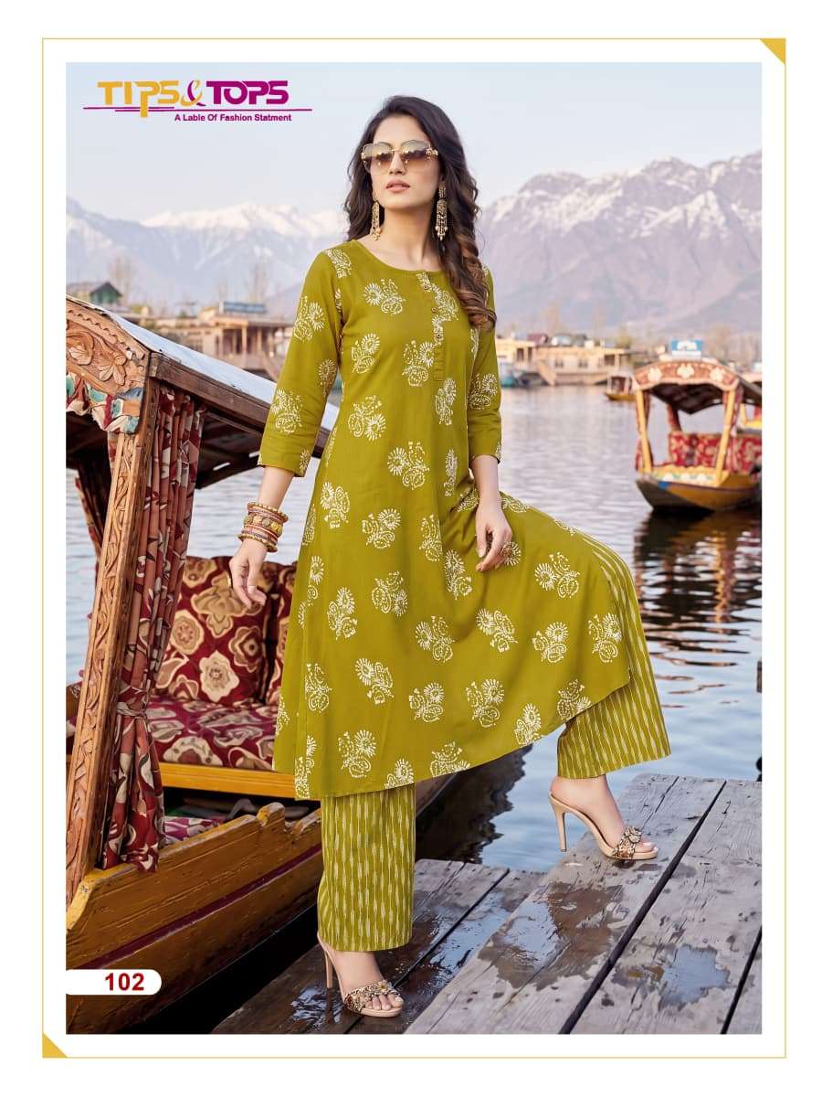 Tips & Tops Mannat Heavy Rayon Printed Kurti Pant Set