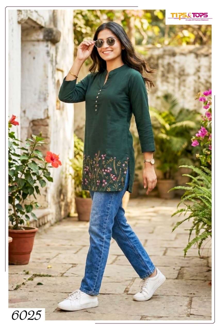Tips And Tops Polo Heavy Rayon Kurti - Amrah Wholesale