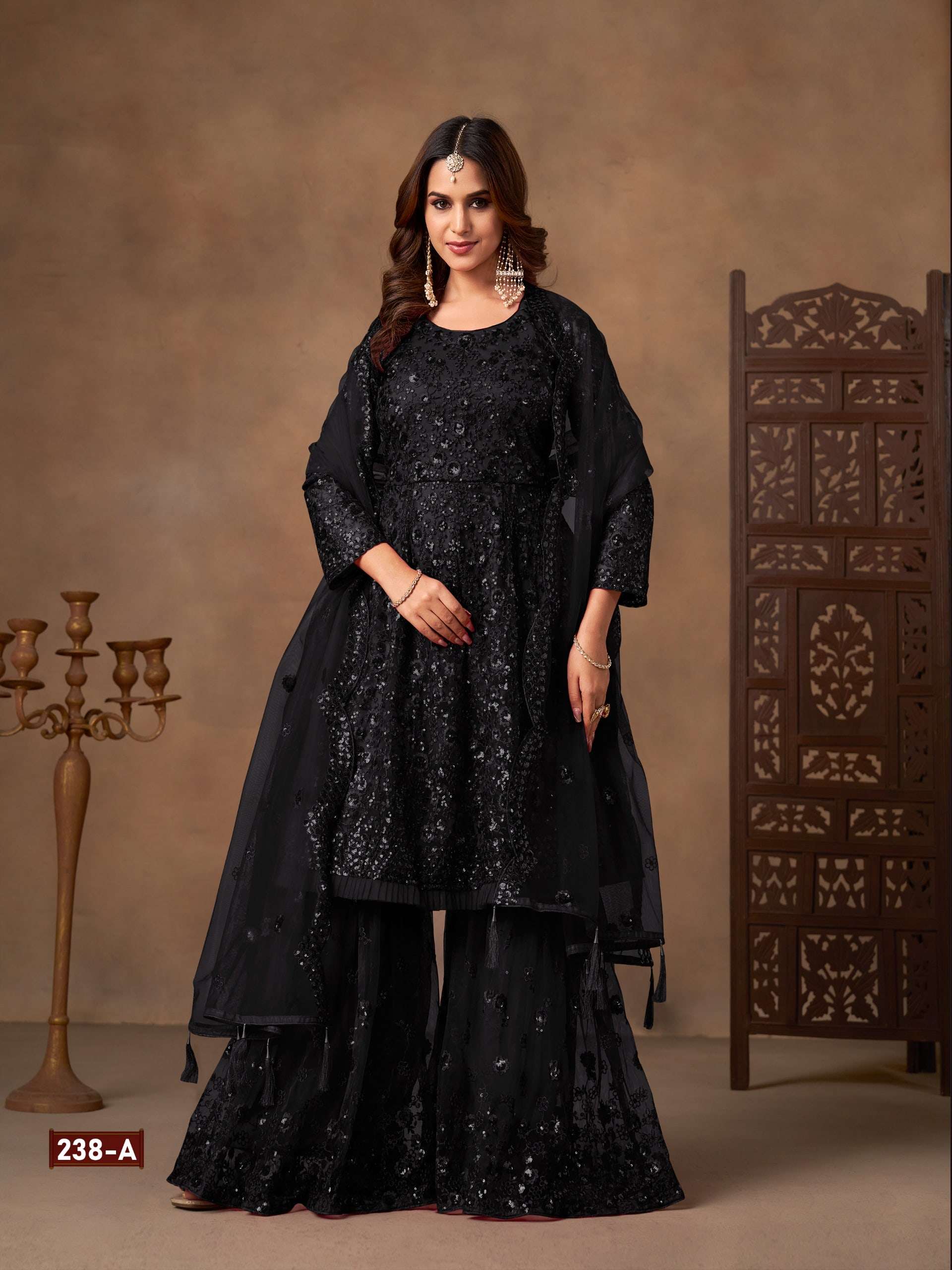Twisha Aanaya Vol-238