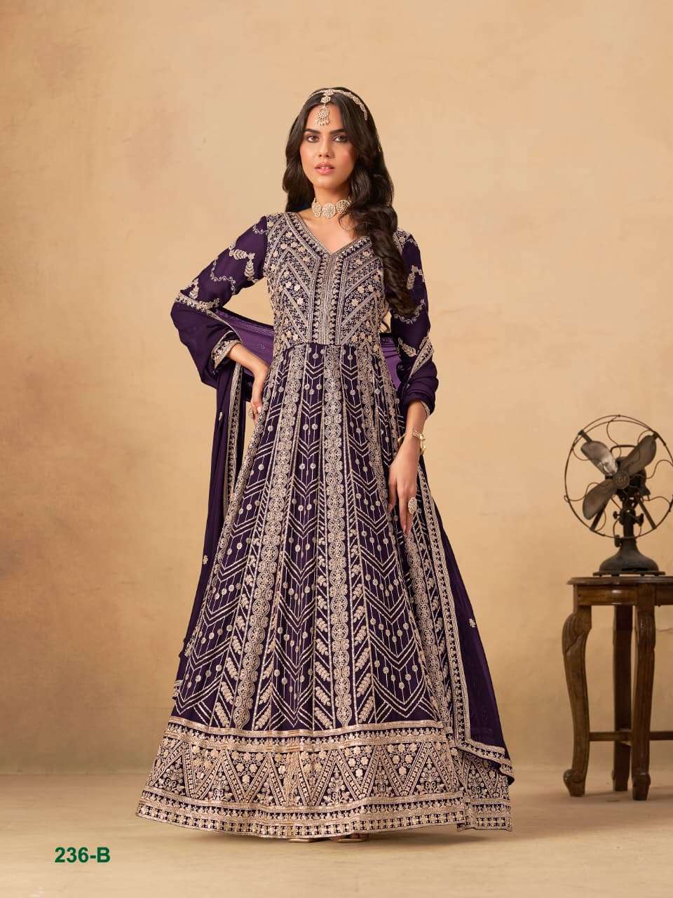 Twisha Aanaya Vol-236