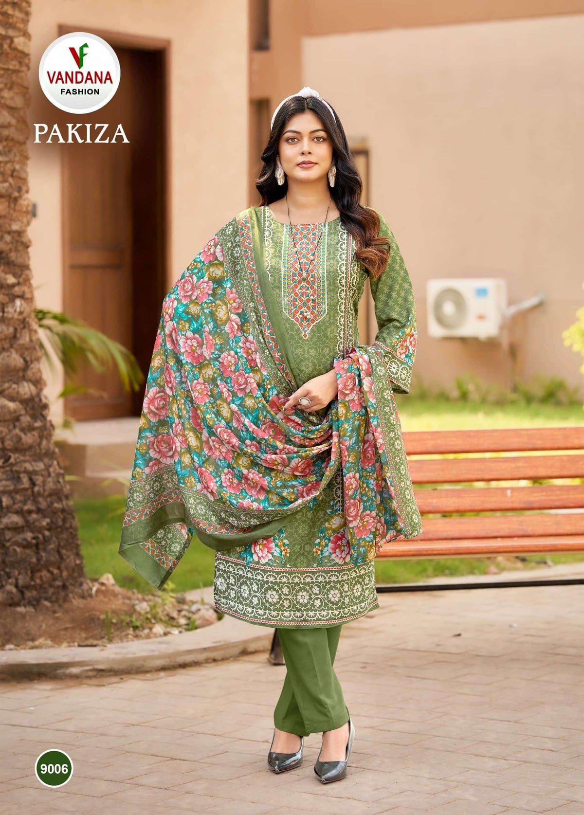 VANDANA FASHION PAKIZA VOL-9 Cotton Printed Pakistani Suit