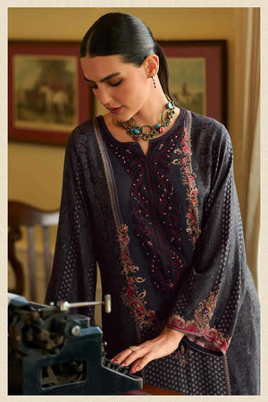 Varsha Fashion Coralina