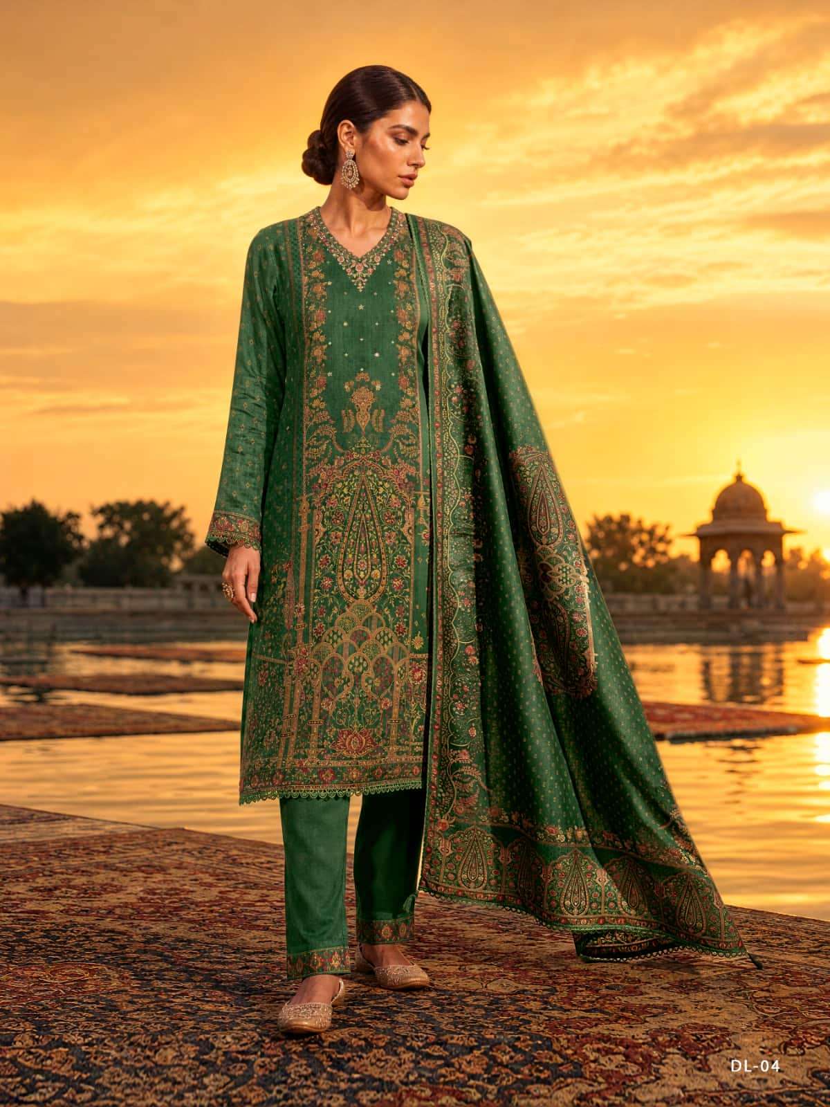 Varsha Dilshad Pashmina Silk Digital Printed Dress Material