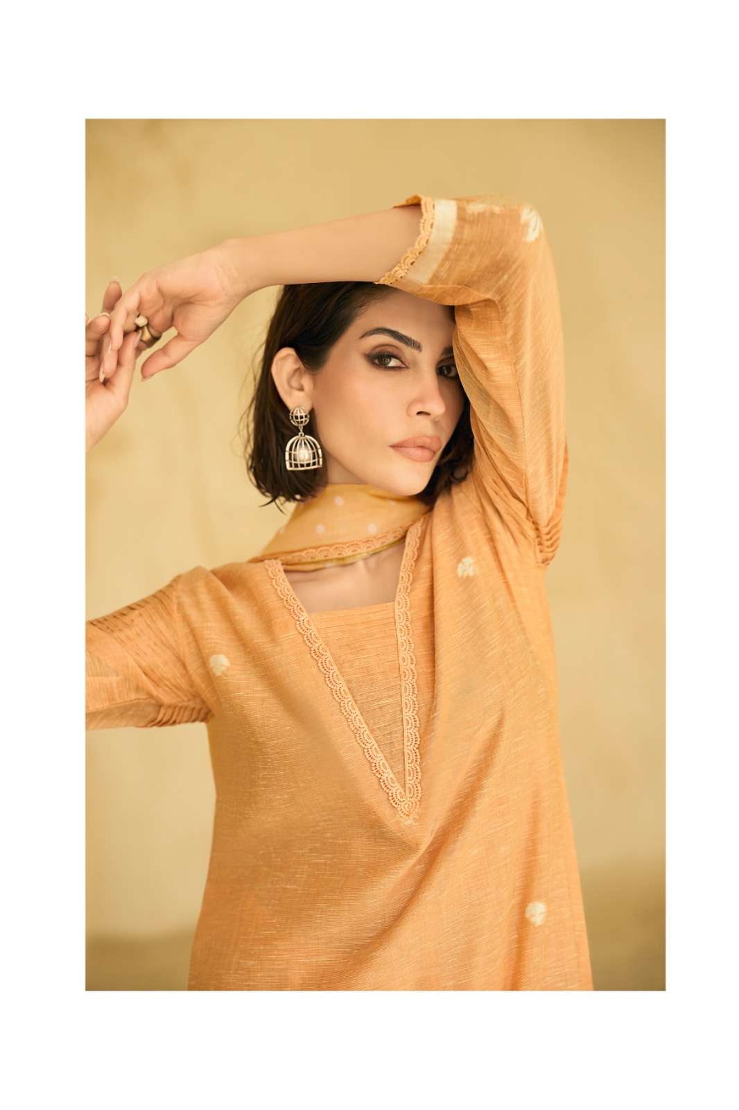 Varsha Fashion Nishat Linen Dress Material