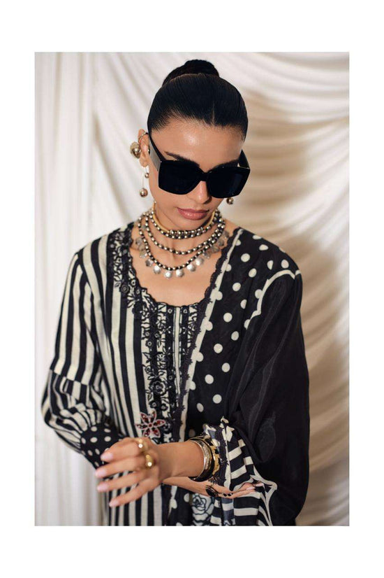 Varsha Limina Muslin Dress Material - Amrah Wholesale