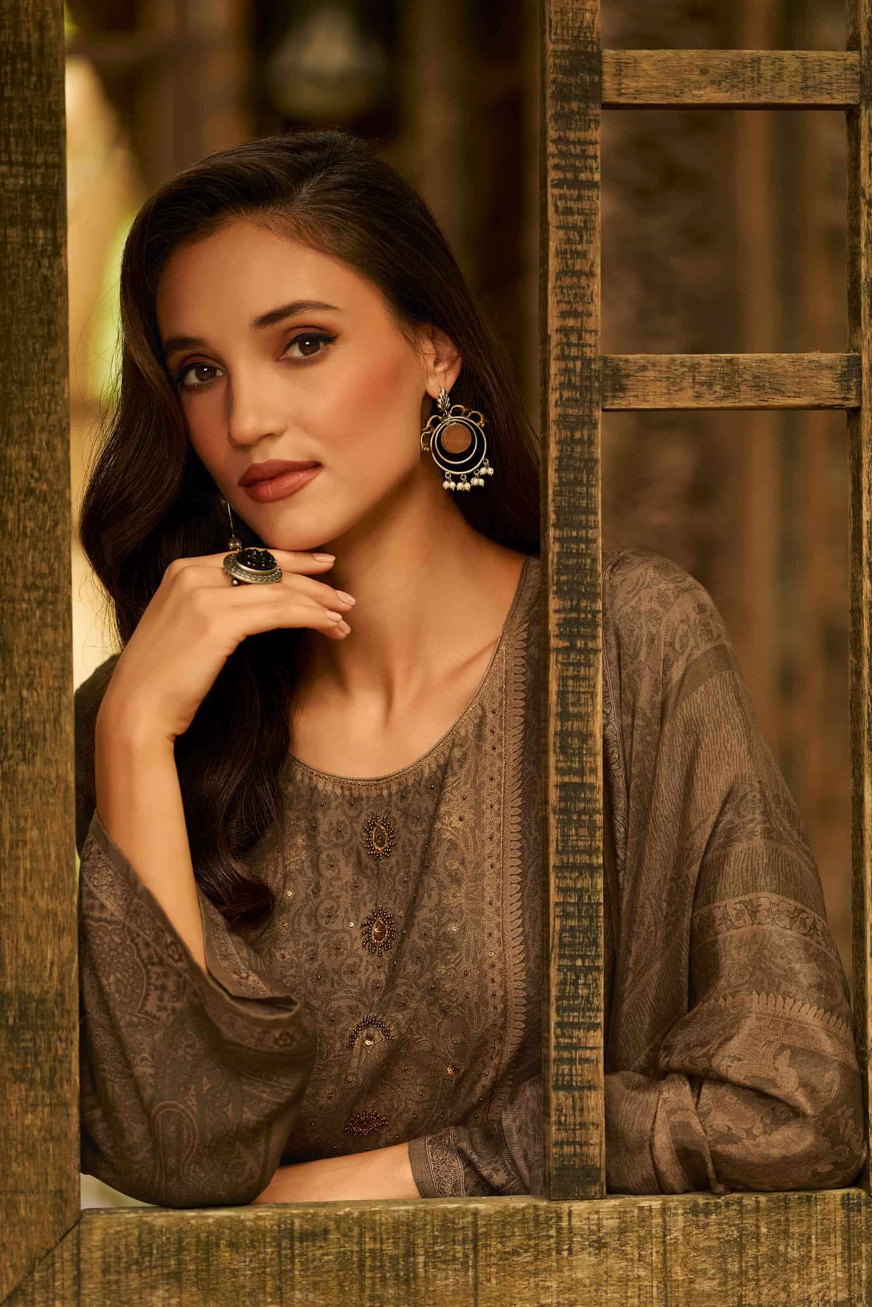 Varsha Fashion Nayra