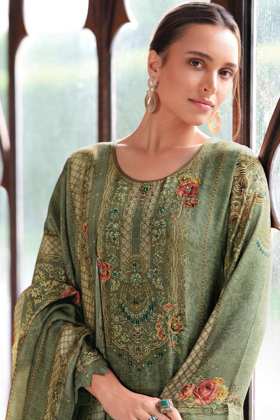 Varshaa Deewan E Khaas