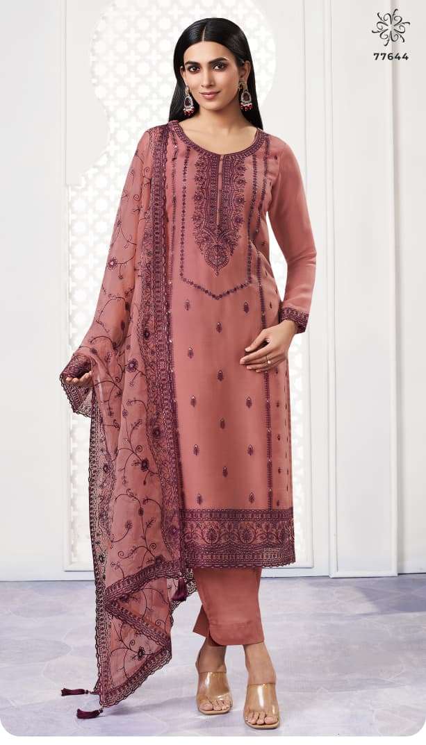 Vinay Fashion Kuleesh Saahi