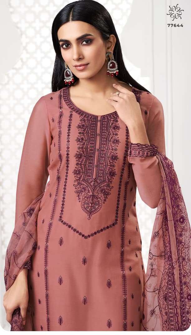 Vinay Fashion Kuleesh Saahi
