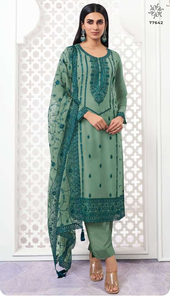 Vinay Fashion Kuleesh Saahi