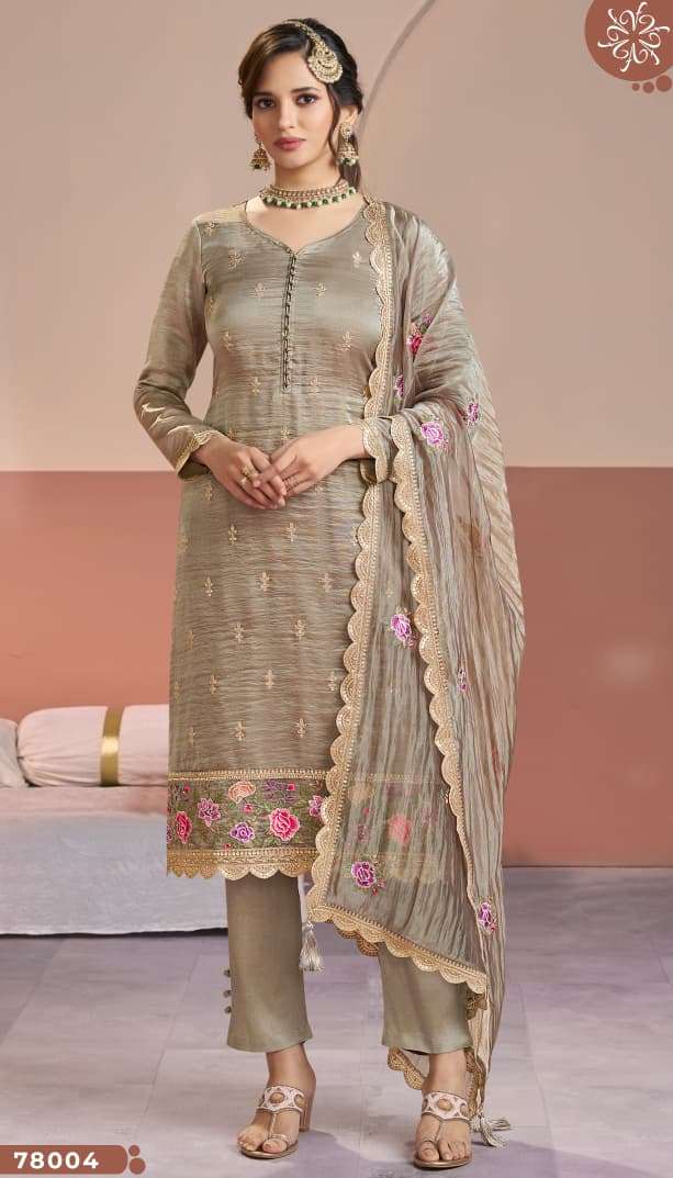 Vinay Fashion Kuleesh Manntraa
