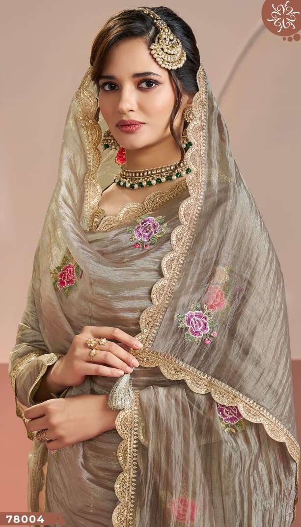 Vinay Fashion Kuleesh Manntraa