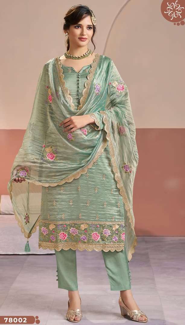 Vinay Fashion Kuleesh Manntraa