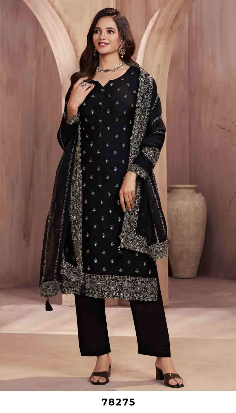 Vinay Fashion Soneri