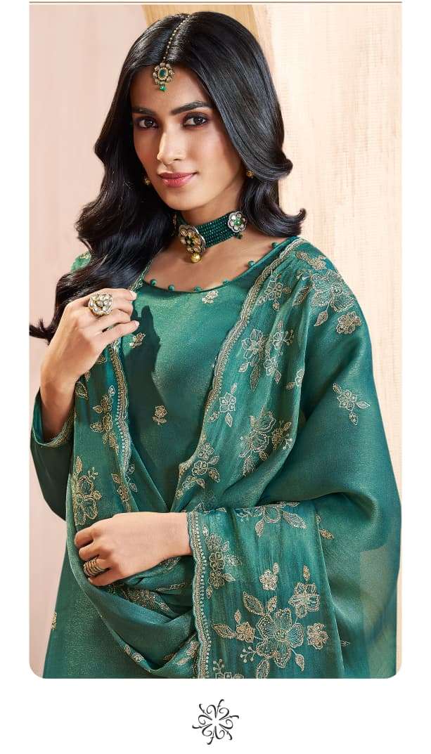 Vinay Fashion Kuleesh Taaj
