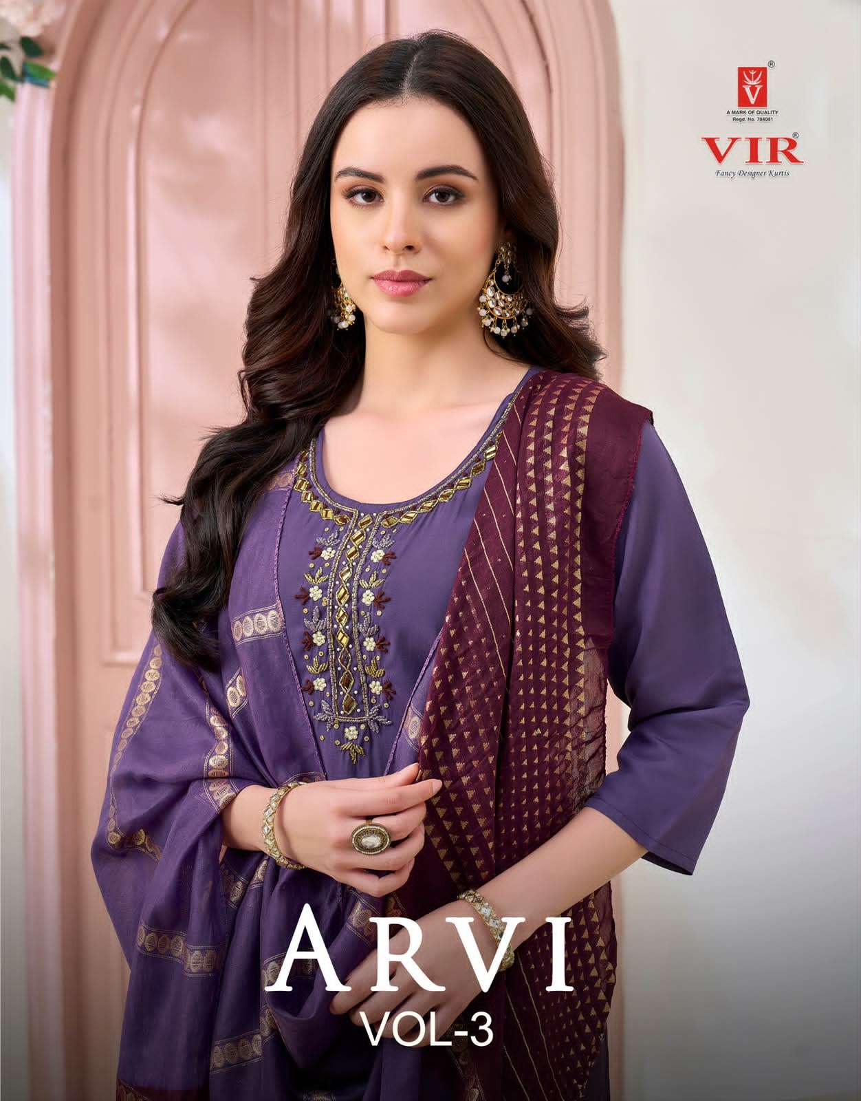 Vir Arvi Vol 3 Rangeela Fabric Kurti Pant Dupatta Set