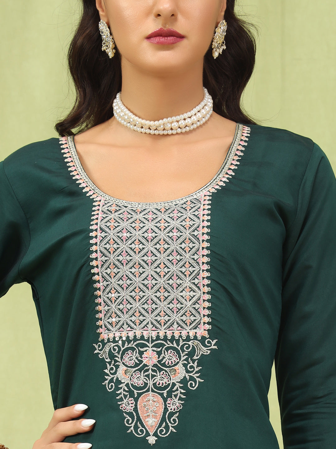 Vp 9583 Viscose Roman Silk Embroidered Straight Kurti Set