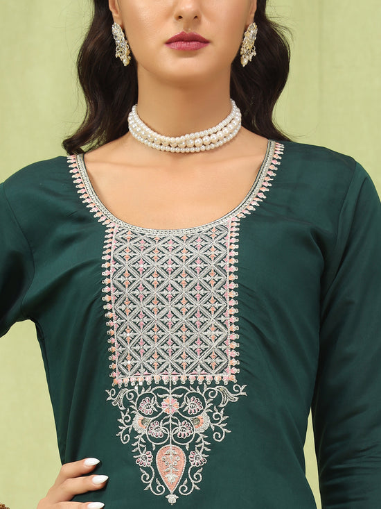 Vp 9583 Viscose Roman Silk Embroidered Straight Kurti Set