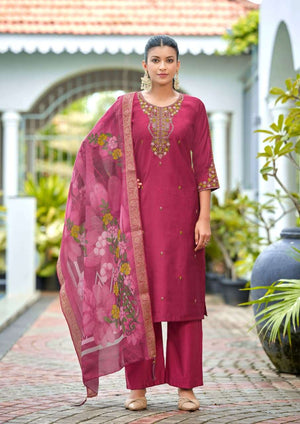 Woodee Hoor Heavy Viscose Gadhwal Salwar Suit Set