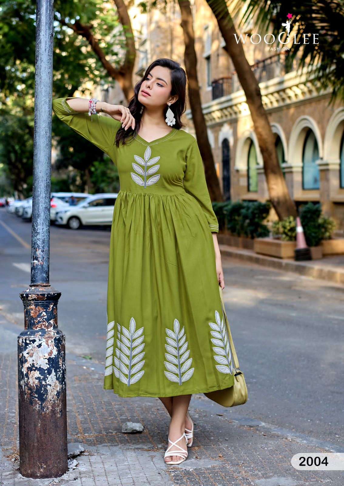 Wooglee Yamini Heavy Rayon Thread Work Stitched Kurti Gown