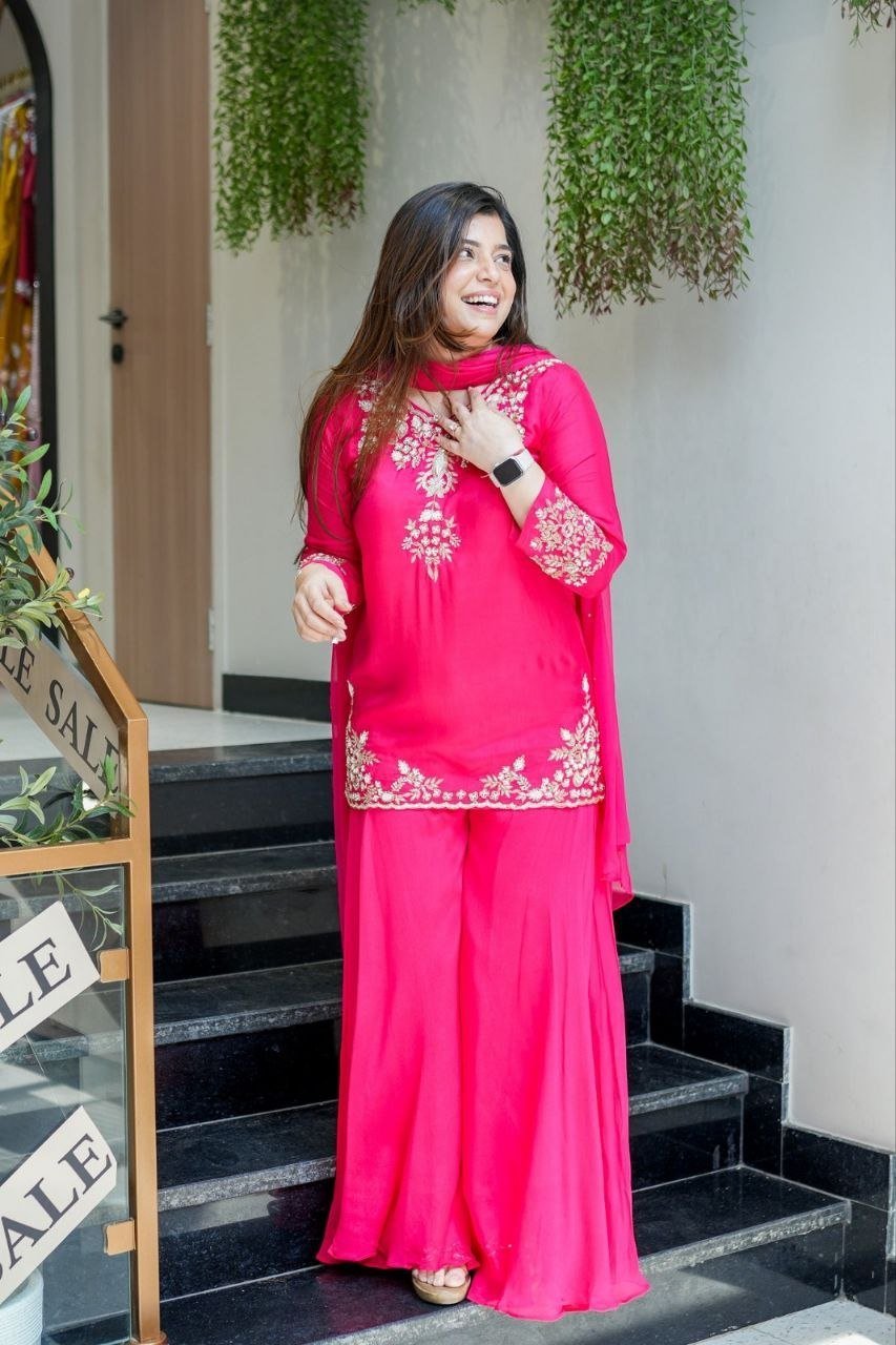 YD 067 Crepe Embroidery Party Wear Salwar Suit Set - Amrah Wholesale