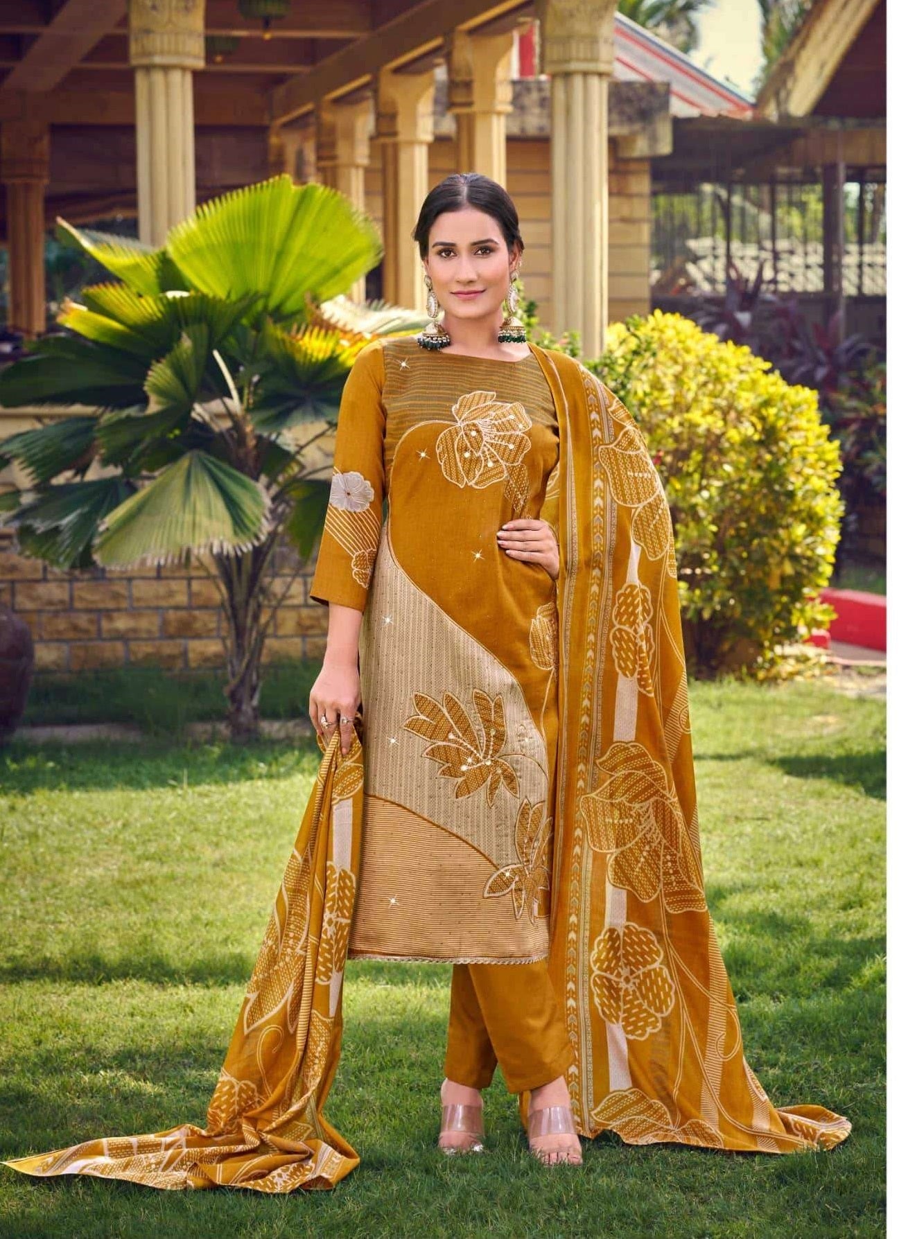 ZULFAT SAJNI VOL-7 Cotton Pakistani Suit